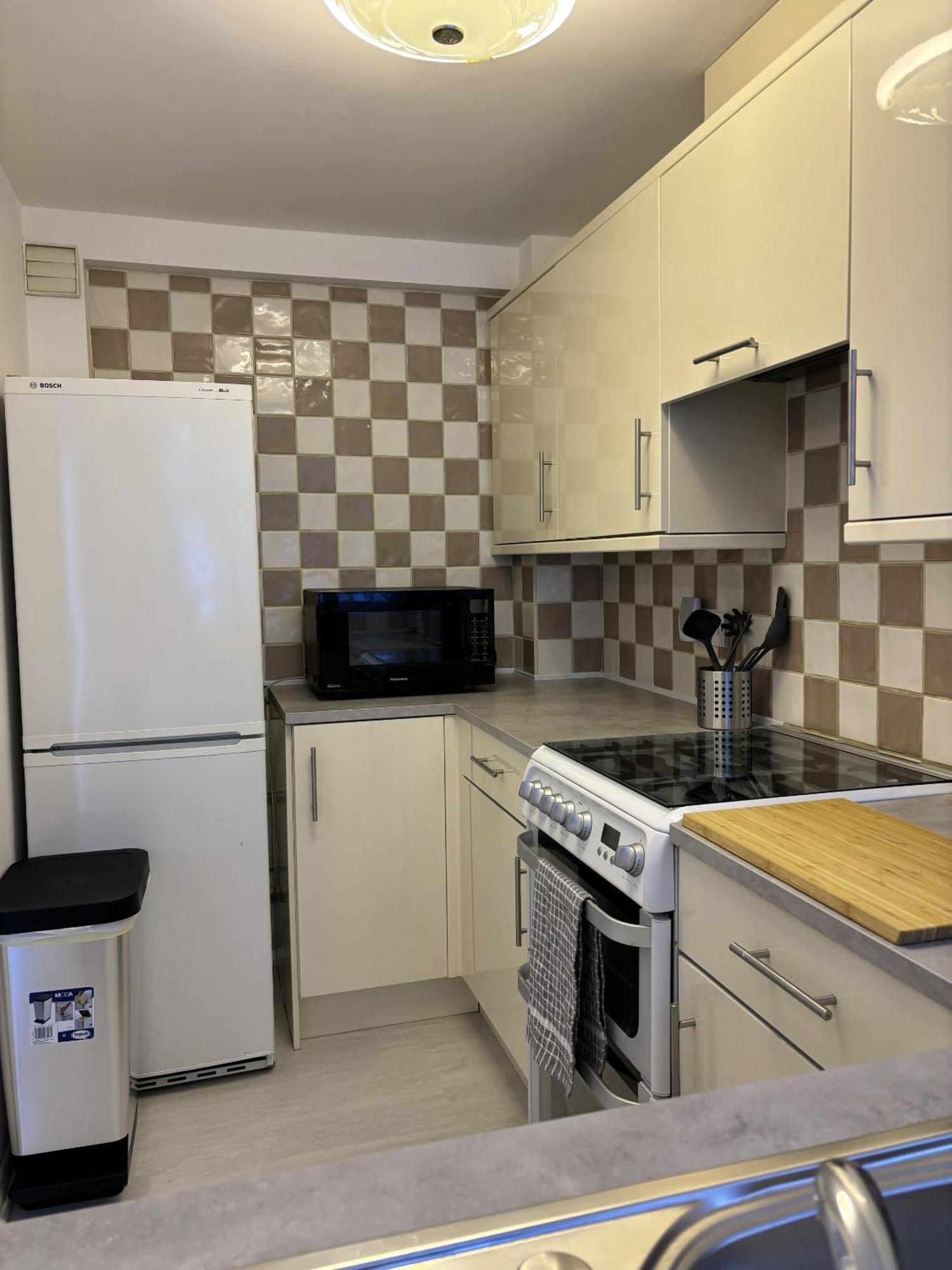 Cosy Corner - 2 Beds, Free Parking, Next To Southampton General Hospital Villa Exterior foto