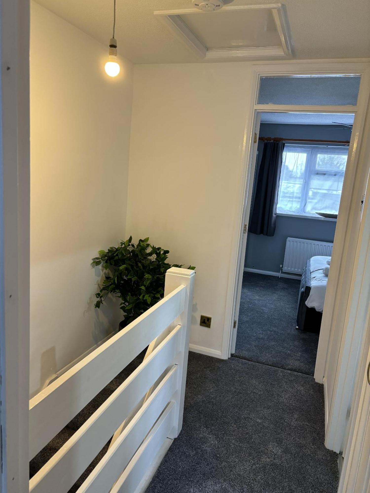Cosy Corner - 2 Beds, Free Parking, Next To Southampton General Hospital Villa Exterior foto